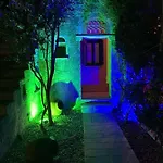 Cosmema House 1 Hot Tub And Swimming Pool Tatil Evi