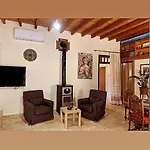 Cosmema House 1 Hot Tub And Swimming Pool *