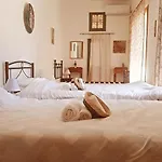 Cosmema House 1 Hot Tub And Swimming Pool Tatil Evi *