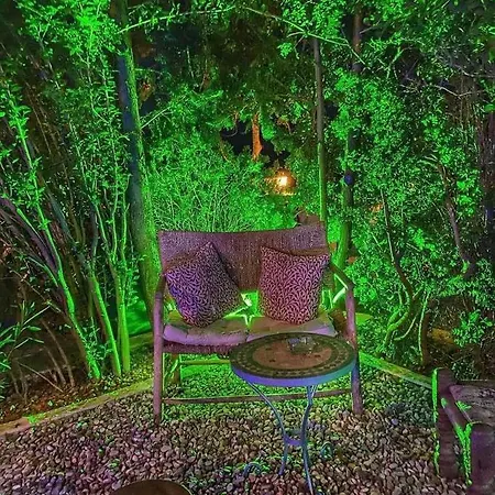 Dom wakacyjny Cosmema House 1 Hot Tub And Swimming Pool *