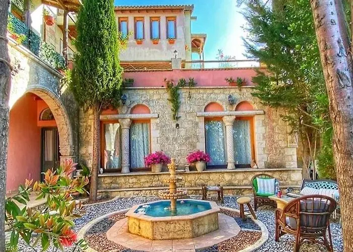 Prázdninový dům Cosmema House 1 Hot Tub And Swimming Pool Stroumbi