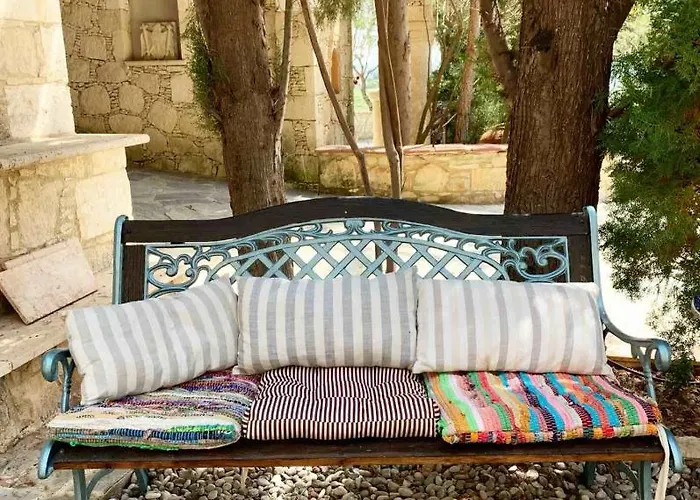 Cosmema House 1 Hot Tub And Swimming Pool Stroumbi