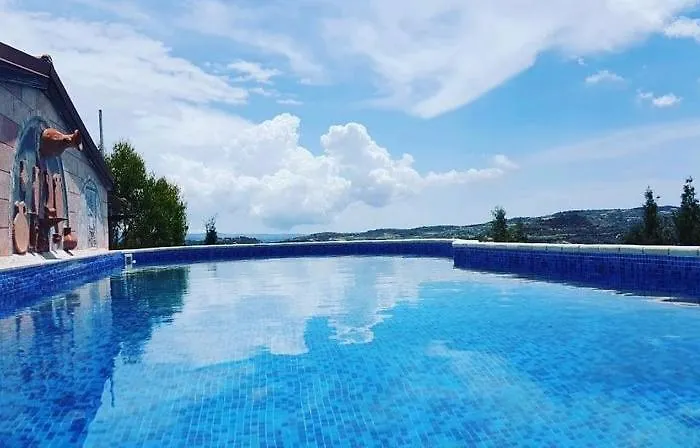 Prázdninový dům Cosmema House 1 Hot Tub And Swimming Pool